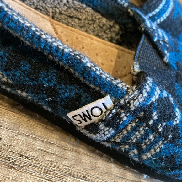 TOMS Black Jacquard women’s classics slip on shoes - Picture 4 of 8